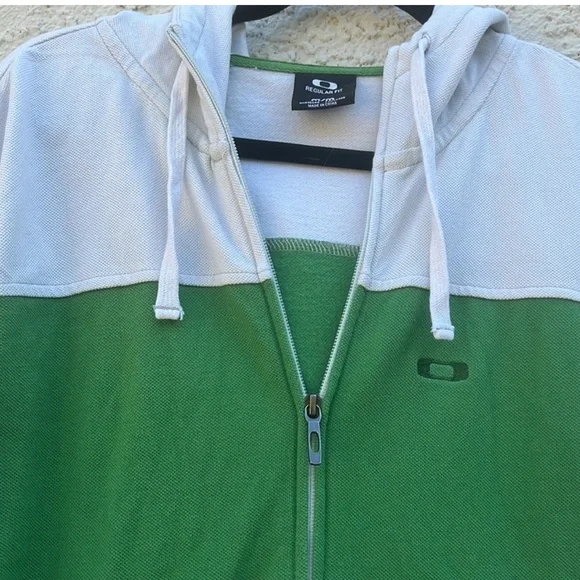 Oakley Striped Hooded Zip up Sweatshirt Grey/Green/Cream Mens Size M - Picture 2 of 7